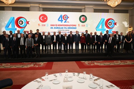 KONFEDERASYONUMUZ HAK-İŞ 49 YAŞINDA